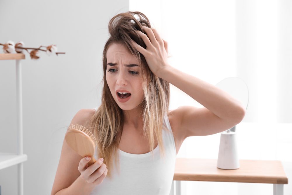 Cuidado natural del cabello con aceites esenciales