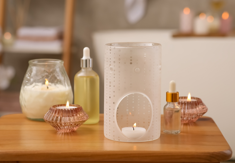 Lámpara de aromaterapia de vidrio: recipiente liso para una dispersión limpia del aroma